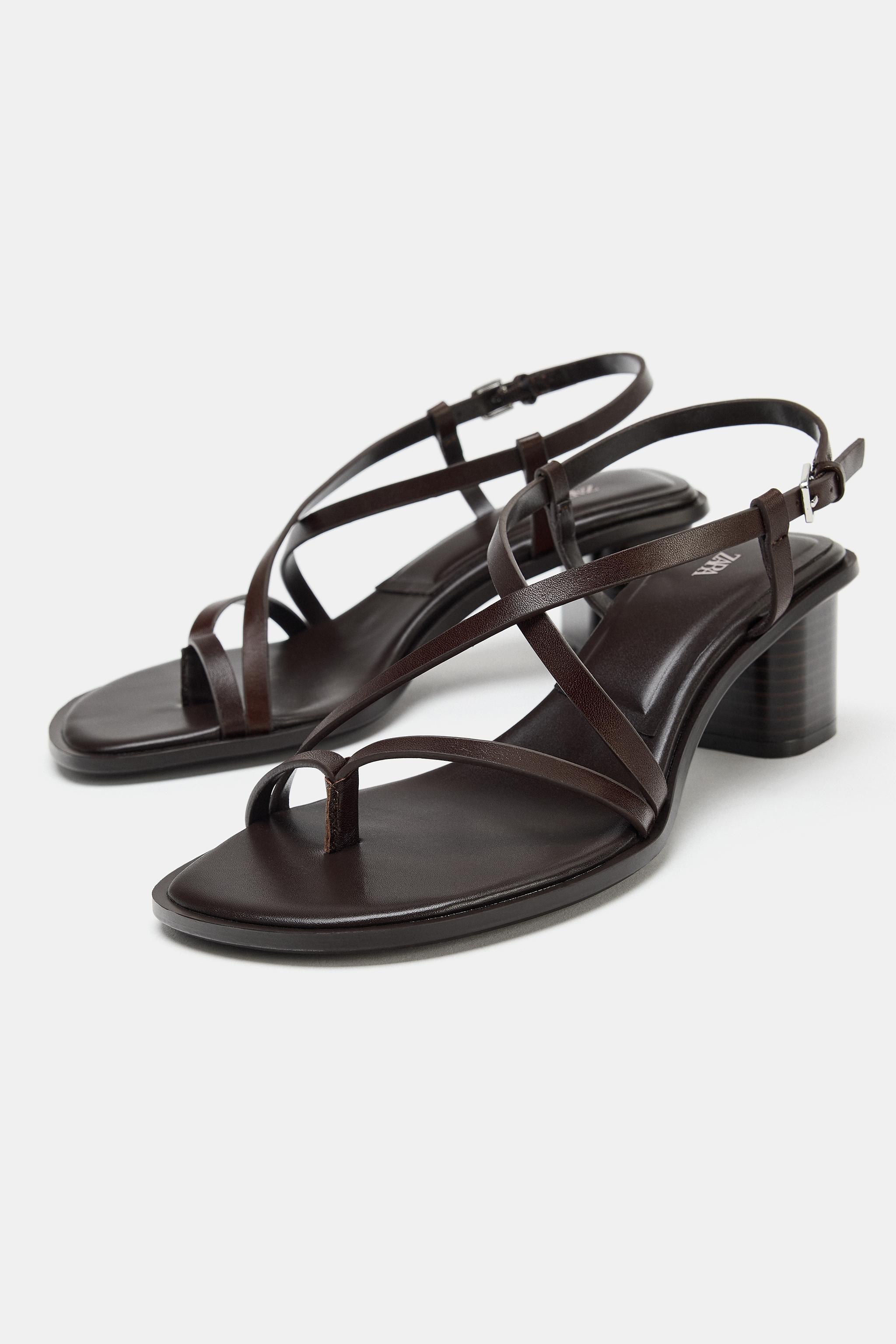 LEATHER WIDE HEEL SANDALS